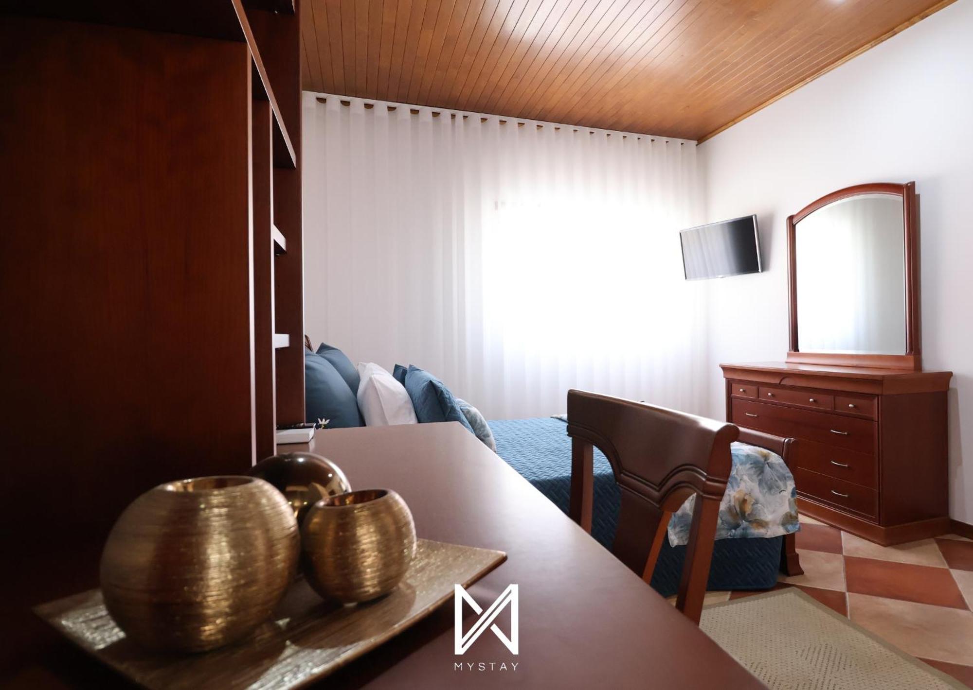 Mystay - Oliveira Douro House Peso da Régua Szoba fotó